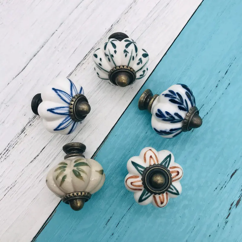 Винтаж керамические ручки для шкафчиков ящика белого и голубого цвета детей