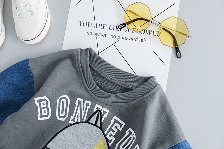 Детские джинсы Boy Fashion Kids для детей от 1 года, 2 лет, 3 лет, 4-летнего мальчика, топ с рисунком милой акулы и джинсы, комплект из 2 предметов