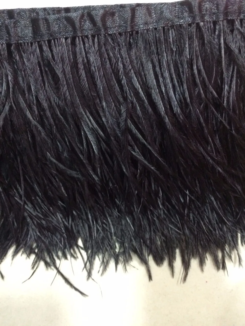 pretty ostrich feather trims J-41815-4 plume fringe trimming holiday party supplies clothing accessories | Дом и сад