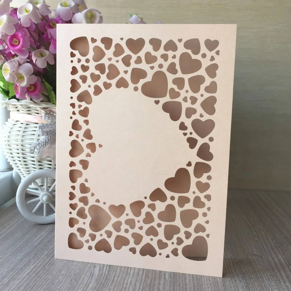 100pcs Laser Cut Shimmer pearl paper craft Heart Pattern Wedding Invitations Card | Дом и сад