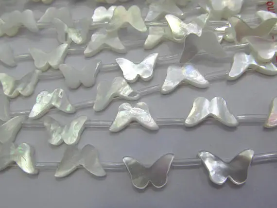

Full strand 16" Gergous MOP Shell Cabochon White Mother of Pearl Shell Jewelry Animals Butterfly Cabochon Shell Beads