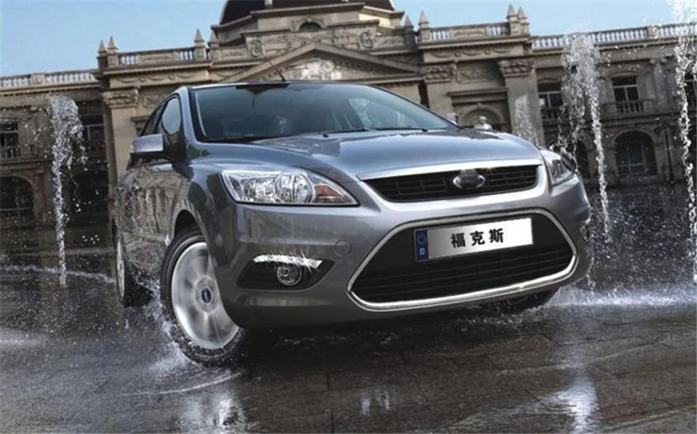Автомобильный Стайлинг для Ford Focus Sedan светодиодный DRL дневные ходовые огни дневной свет водонепроницаемый противотуманная фара белая лампа