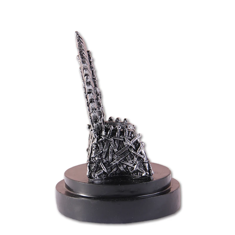 Birthday creative boys rights game around music box of iron throne boxes for Christmas gifts | Дом и сад
