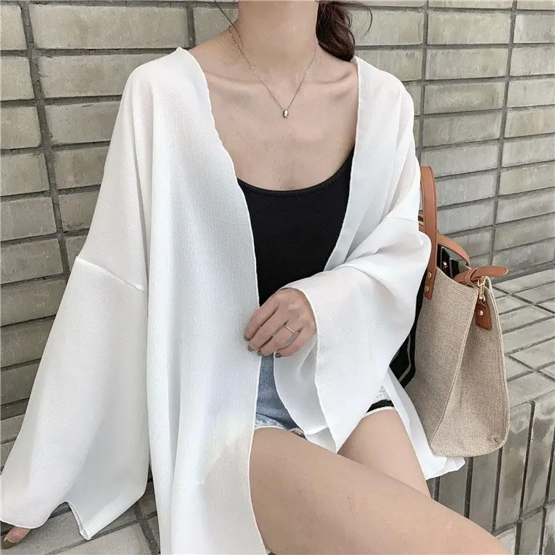 Yiwa Summer Women's chiffon wild short jacket paragraph sun protection clothing cardigan air conditioning shirt 2019 |