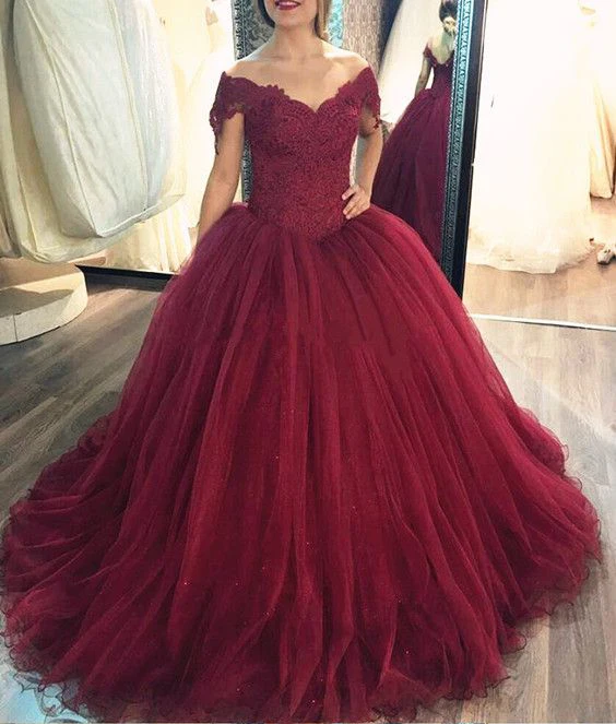 

Burgundy Prom Dresses Off The Shoulder Ball Gown Tulle Lace Appliques Vestidos De Gala