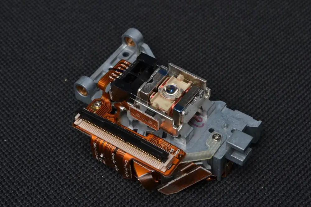 

Original Replacement For SAMSUNG DVD-R131/UMN CD Player Laser Lens Assembly DVDR131/UMN Optical Pick-up Bloc Optique Unit