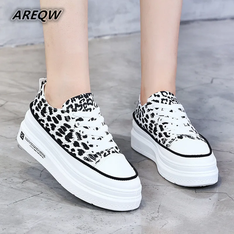 2019 г. новая обувь с леопардовым принтом на весну и осень повседневная в Корейском