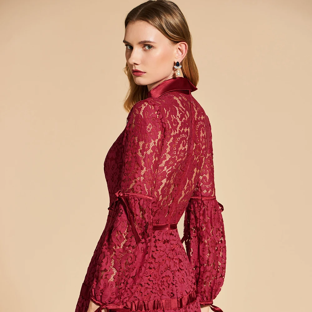 Dressv красное вечернее платье с высокой горловиной А силуэта элегантное длиной 3/4