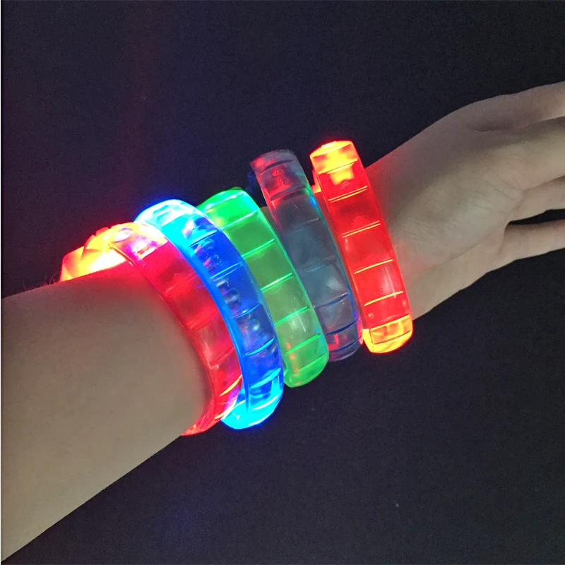 Led Dance 24pcs/lot Flashing Bracelet Light Up Acrylic Bangle For Party Bar Halloween Christmas Hot Gift 2018 New - купить по