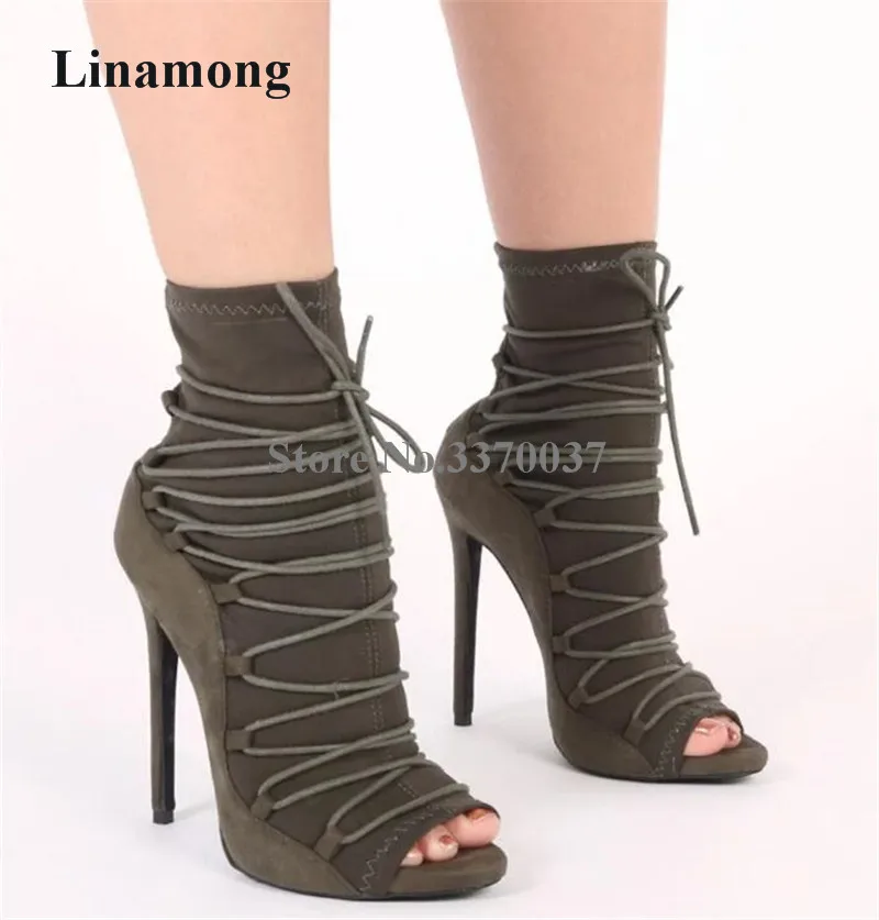 

Новинка; Модные женские замшевые кожаные короткие ботинки-гладиаторы с открытым носком; ботильоны на высоком каблуке с перекрестными ремешками; Цвет армейский зеленый