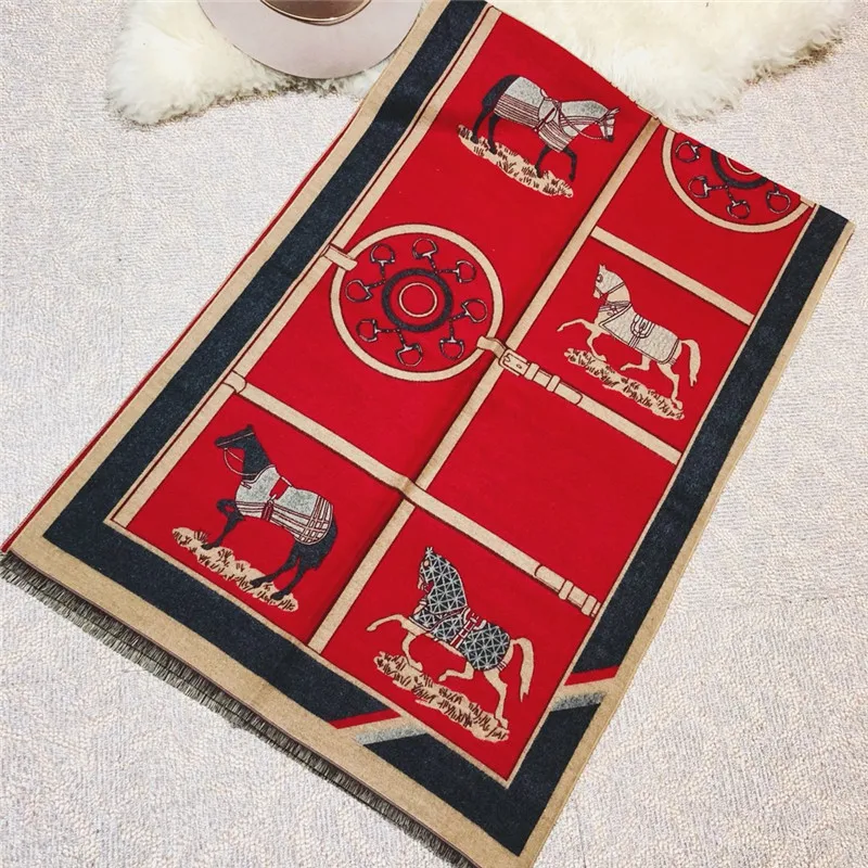 gules Новинка зимы перевозки тёплый шарф-шаль утепленная Ленточки лошадь, дополненная кашемировым как модный показ пончо, плащ с капюшоном, Женская пашмины роскошный бренд - Цвет: gules