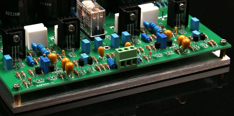 2SC2922 трубка + UPC1237H 75 Вт * 2/8 Ом Naim NAP200 стерео двухканальный чистый пост-усилитель