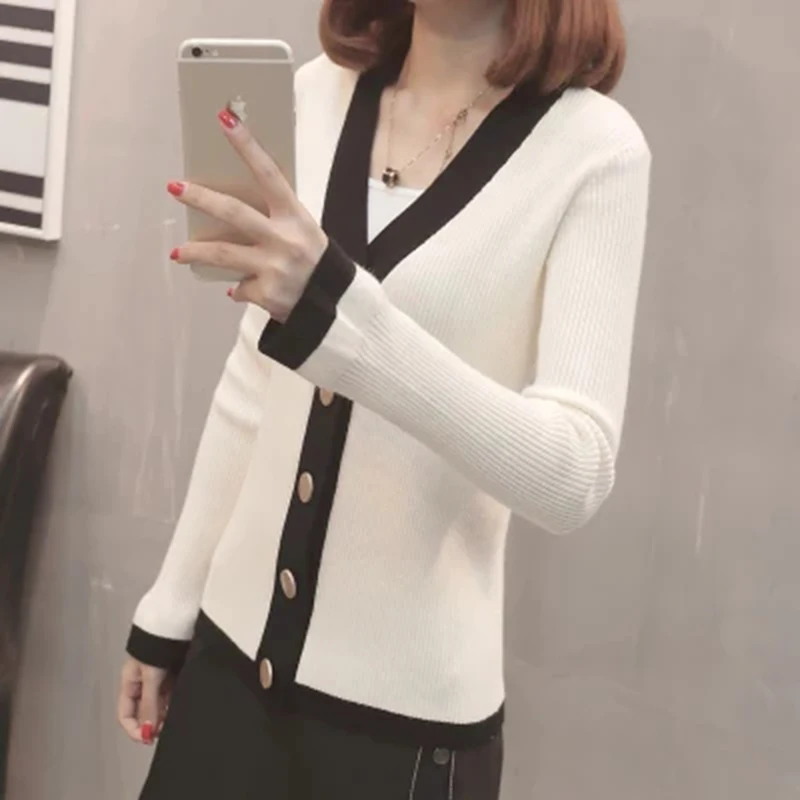 2018 Spring Autumn Flare Sleeve V-Neck Knitted Sweater Cardigan Female Single Breasted Patchwork Slim Women Coat F609 |