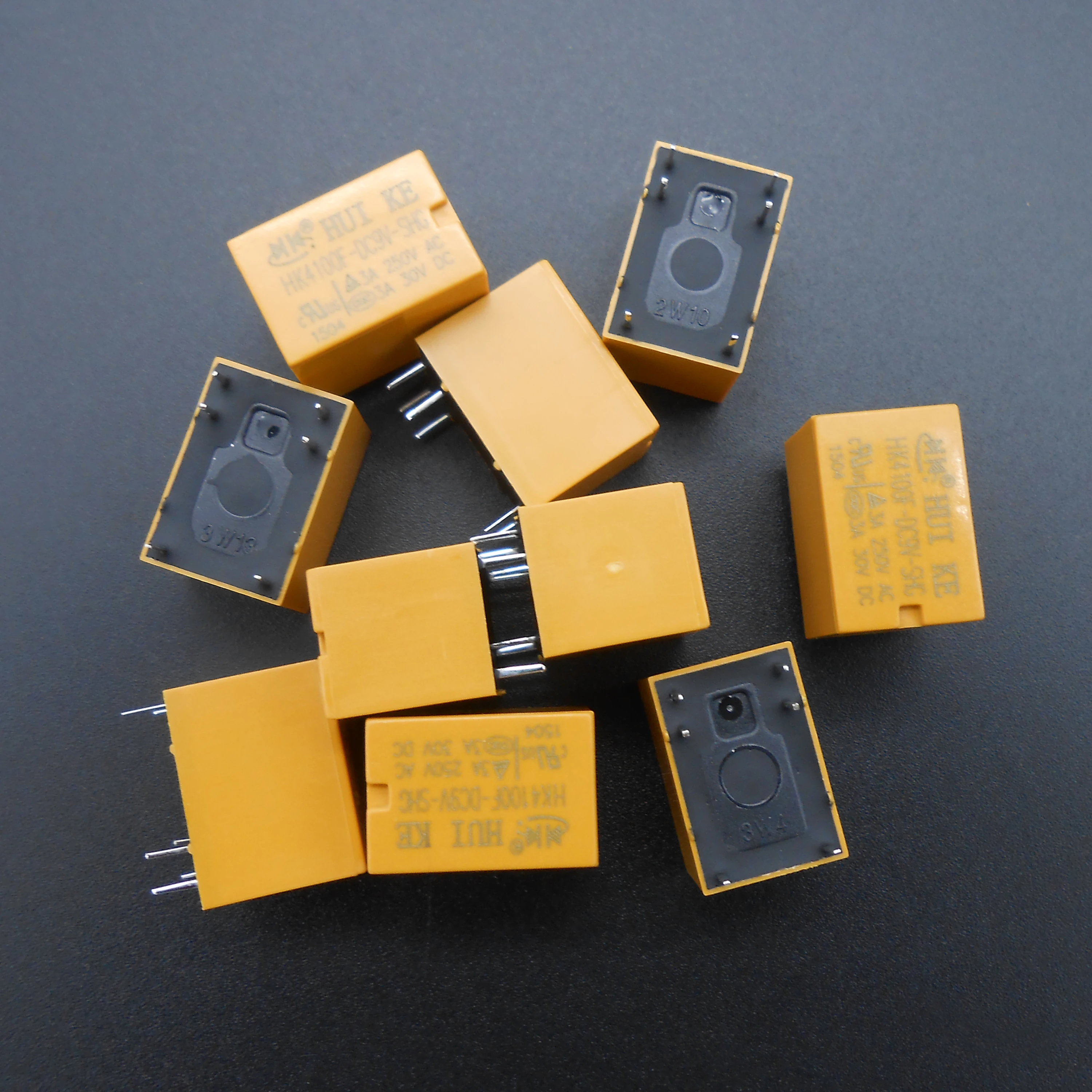 10 шт./лот HK4100F-DC9V-SHG DC 9V желтое реле мощности DC9V 3A 6 Pin HUI KE 1C 1A 1B 750VA/90W 120ohm HuiKe 6-Pin * FD398X10