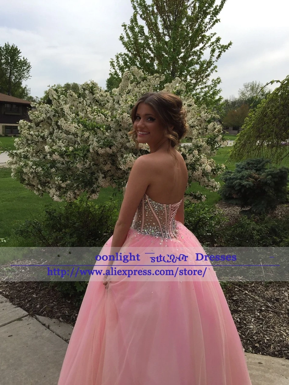 Отделанное бисером блестящее розовые Бальные платья quinceanera бальное платье 15 лет