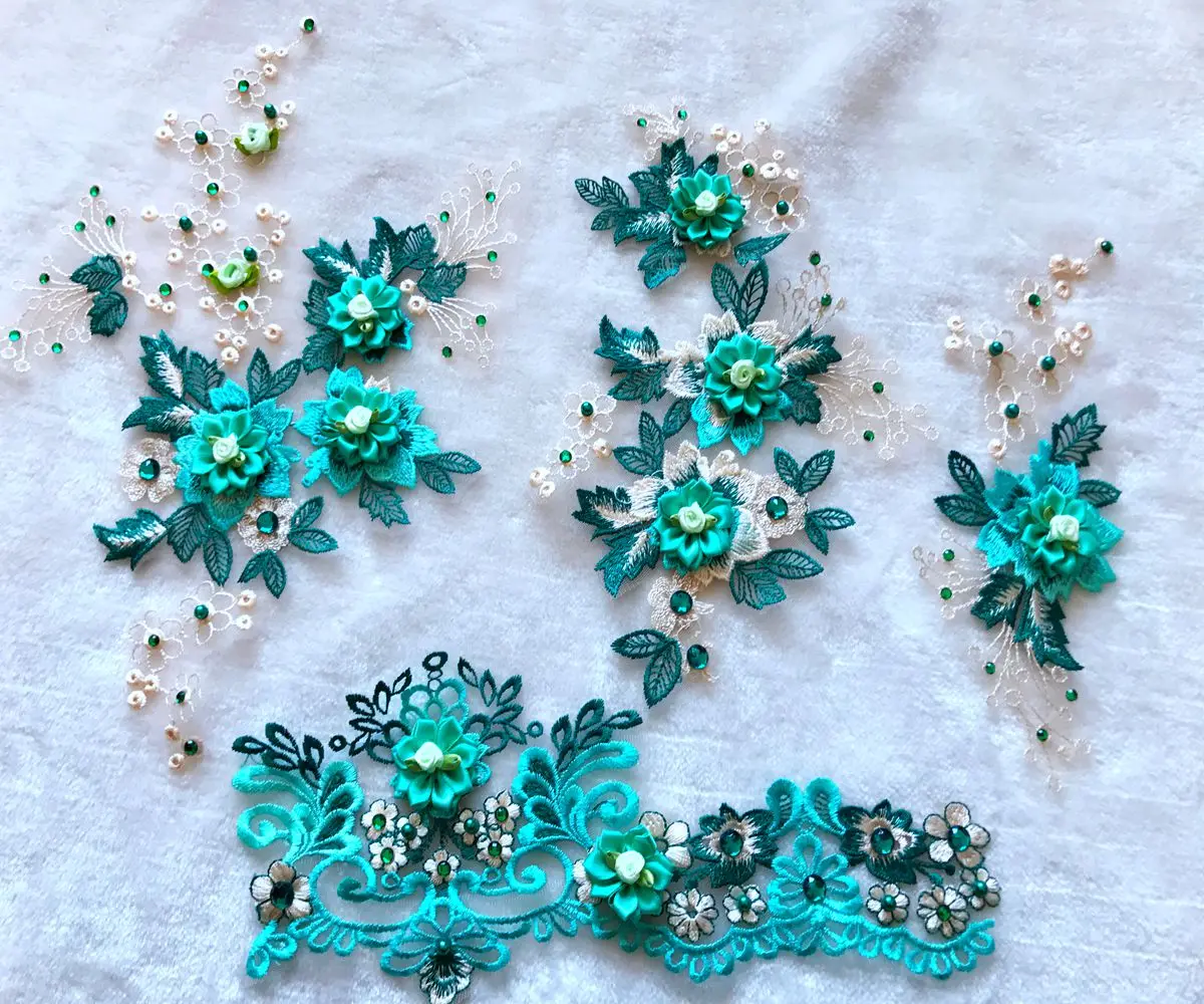 

Перламутровые кружевные свадебные платья небесно-голубого цвета