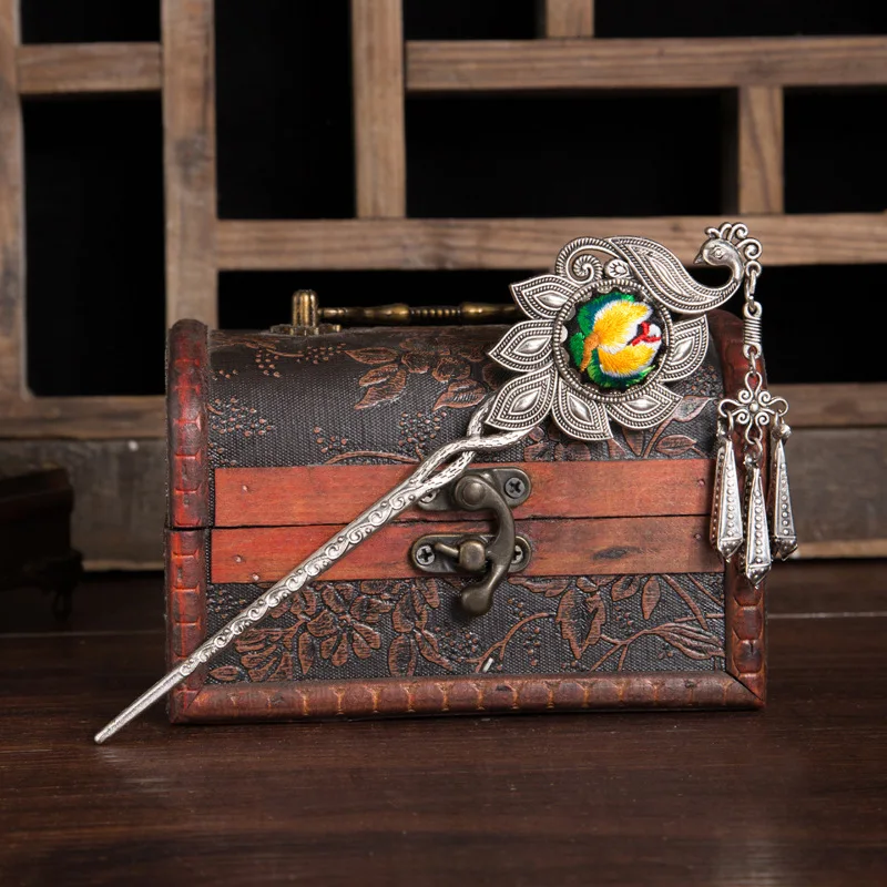 Заколка для волос с вышивкой в стиле ретро народном заколка головной убор