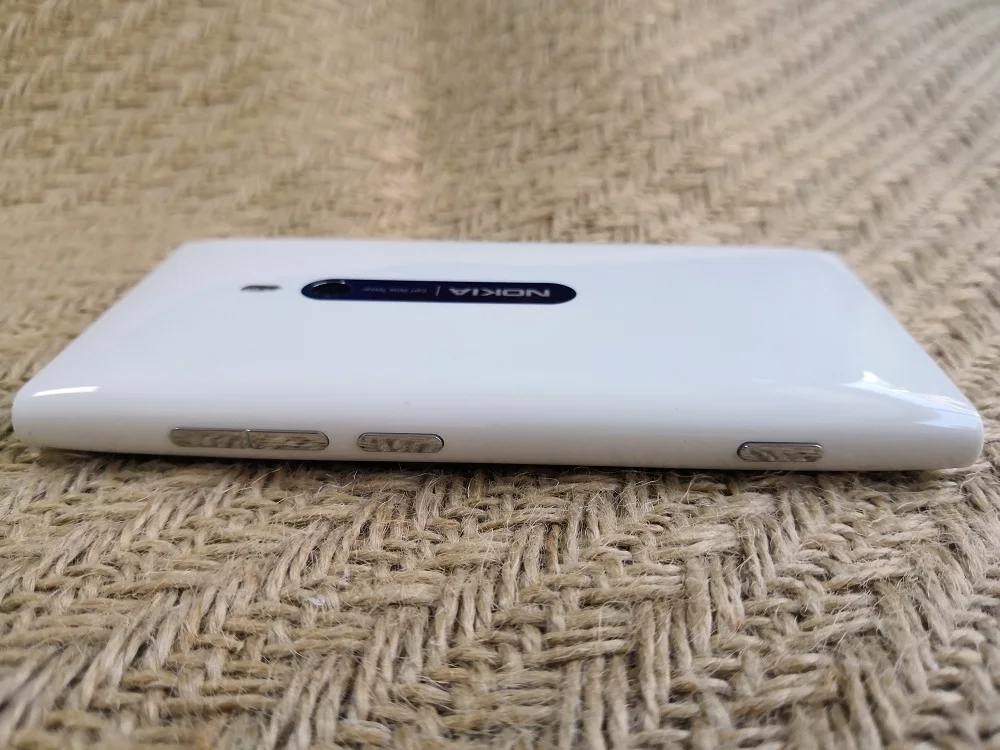 Разблокированный сотовый телефон Nokia Lumia 800, Windows 7,5, 16 Гб ПЗУ, 3G, gps, wifi, 3,7 дюймов, 8 Мп камера, смартфон