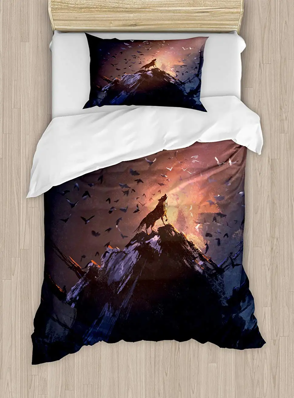Набор пододеяльников в стиле Фэнтези мира с изображением волка на скале