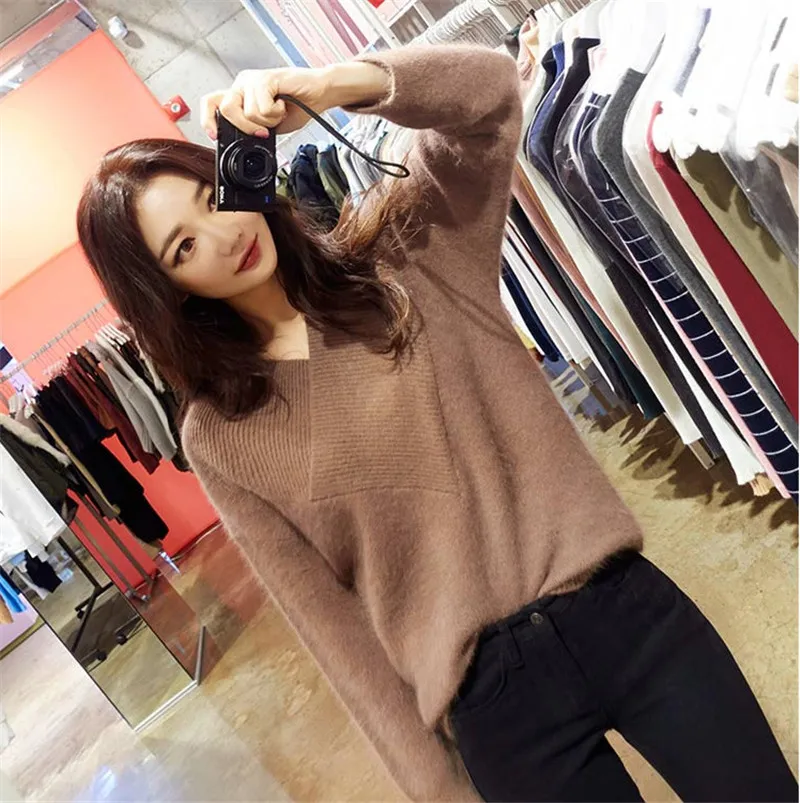 Sexy Cold Shoulder Halter Knitted Sweaters Women Casual Streetwear Beige Pullover Autumn Winter jumpers 2018 | Женская одежда
