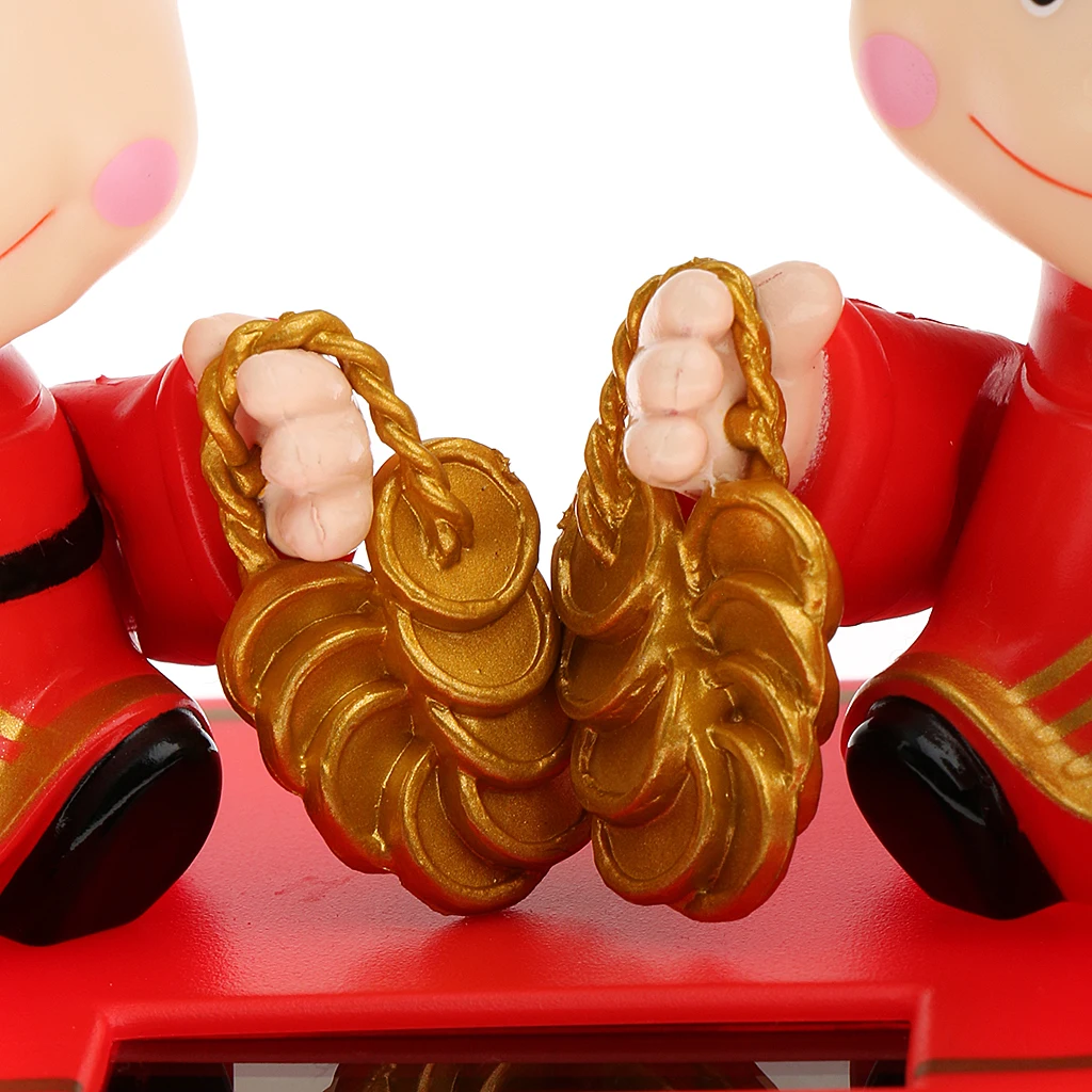 

New Novelty Solar Toys Cute Solar Powered Wealth Blessing Golden Couple Dolls Home Car Ornament Office Decoration Kids Toy Gift