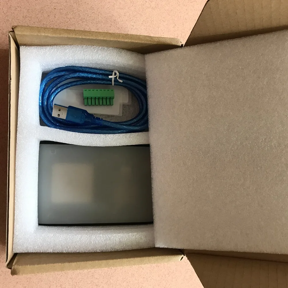 Низкая стоимость uhf rfid антенный считыватель RS232 USB UHF короткий диапазон weigand +