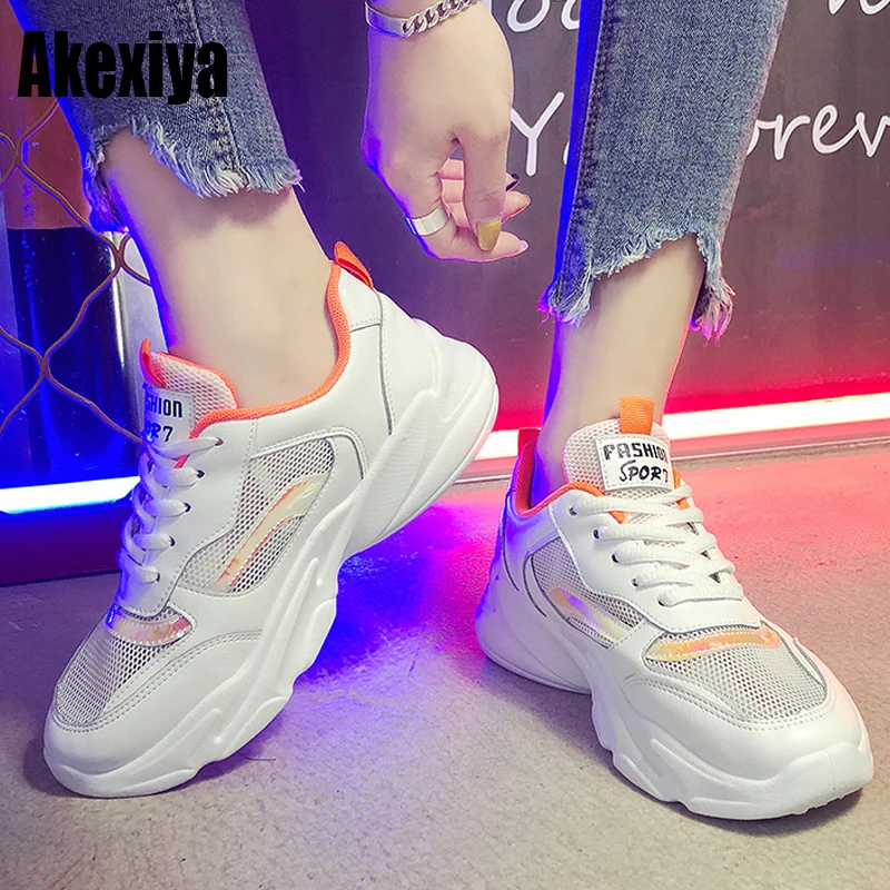 2019 Весенняя модная женская сетчатая повседневная обувь дышащие женские