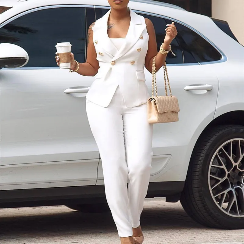 Повседневный двубортный комплект из двух предметов без рукавов с карманами