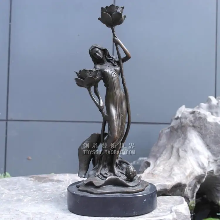 Медный подсвечник в виде цветка лотоса Сказочная скульптура Женская Медная