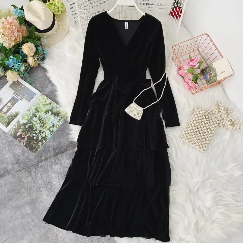 Robe femme hiver 2018 платья знаменитостей вечерние бархатные однотонные с v-образным