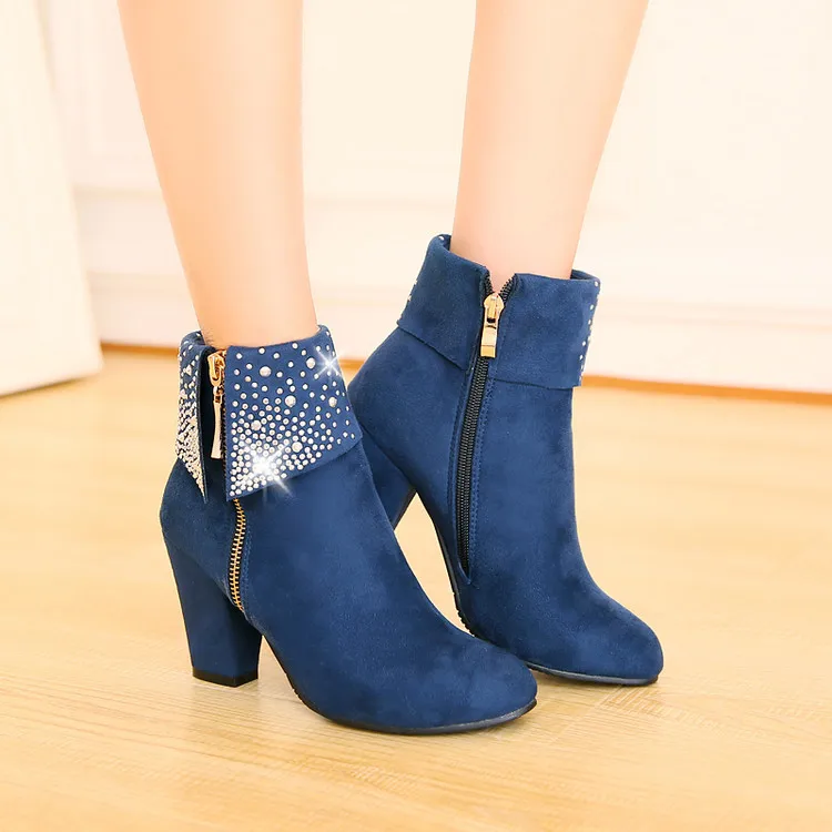 

Autumn Winter Women Short Boots High Heels Shoes Thick Rivet Platform Boot Ladies Martin Boots Small Big Size 32-46 Ankle Boots