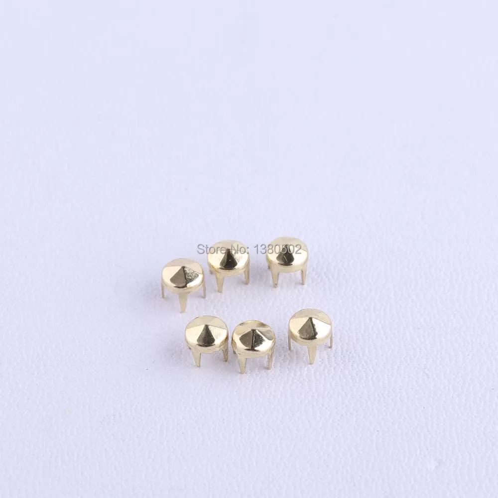 100 pcs gold color 5*5MM Four claw metal studs decoration Spikes for clothing Garment Rivets | Дом и сад