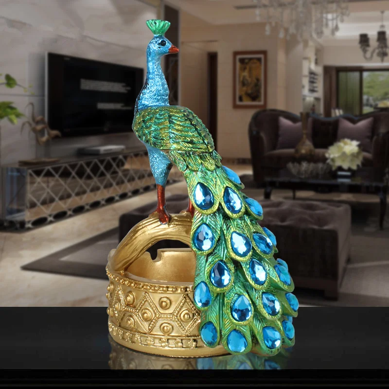 

Elegant Peacock Ashtray Ornaments Resin Ashtray Practical Smoking Accessories Home Decor Personality Ash Tray Drop Shipping