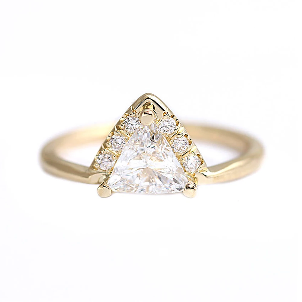 

TRILLION CUT and Round Moissanite 0.5ctw lab Diamond Solitaire Wedding Engagement Ring Solid 14K Yellow Gold for Women