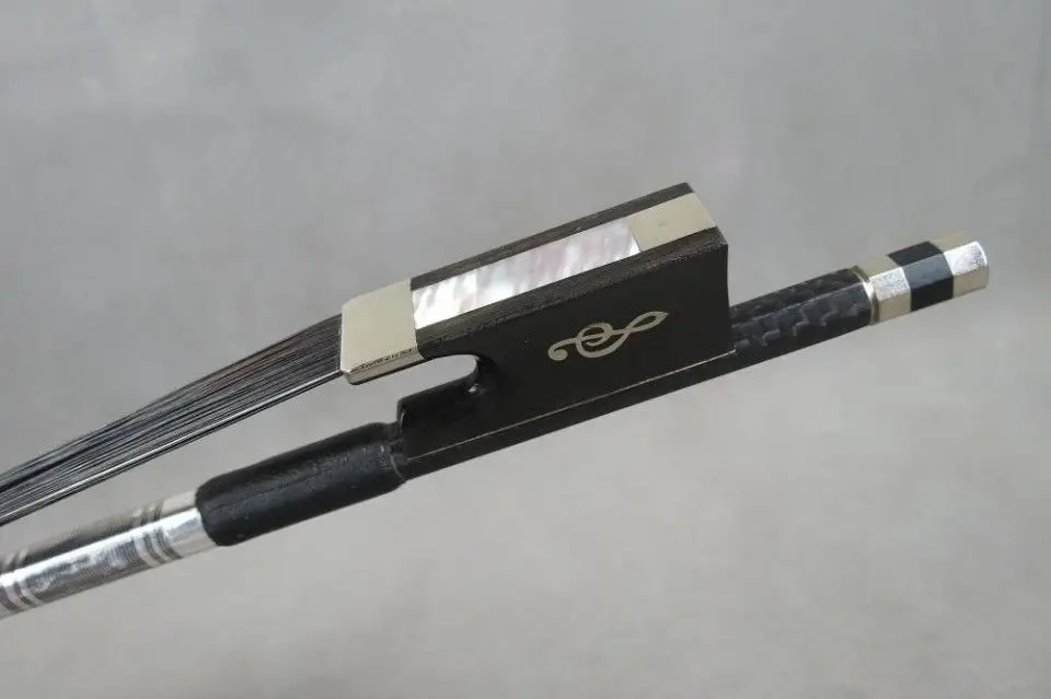 

1pcs Strong professional black Carbon fiber 4/4 violin bow,black hair #5737