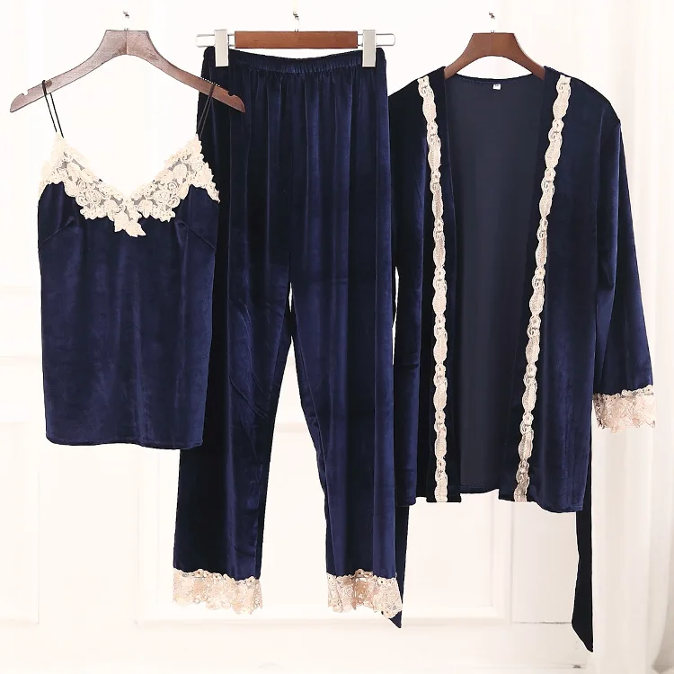 Женский Велюровый костюм на бретелях из 3 предметов с топом и брюками ночной