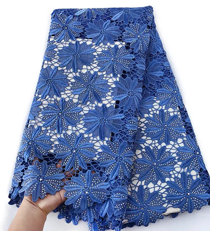Light blue Большой тяжелый лук африканский гипюр кружево очень аккуратная вышивка нигерийский шнур кружевная ткань с сильными камнями высокое качество 5 ярдов - Цвет: Light blue