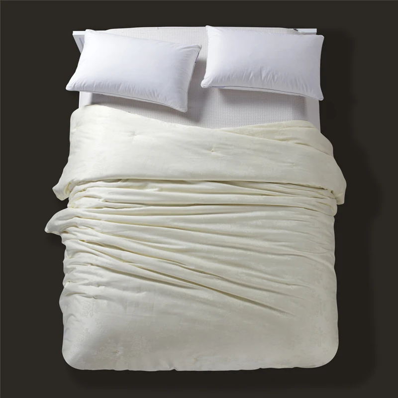 Роскошный комплект из одеяла 100% года тутового/натурального односпальное