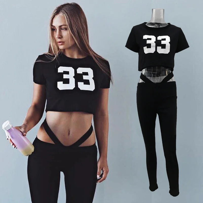 Женский спортивный костюм с коротким топом и цифрой 33 из двух предметов