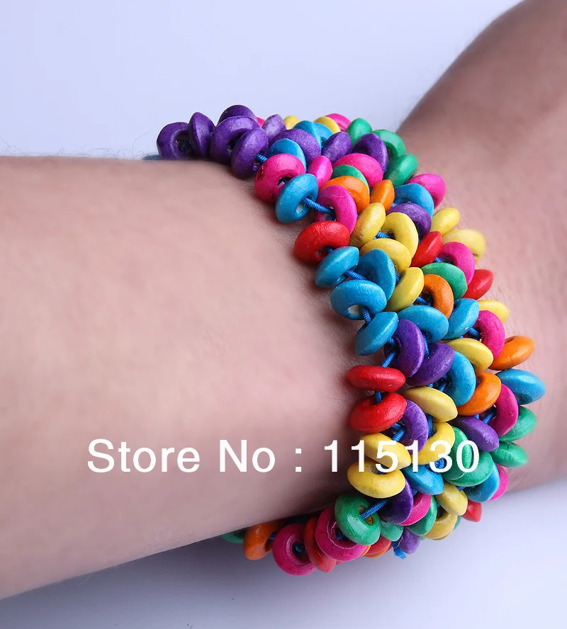 Богемный эластичный широкий браслет на запястье с деревянными бусинами для