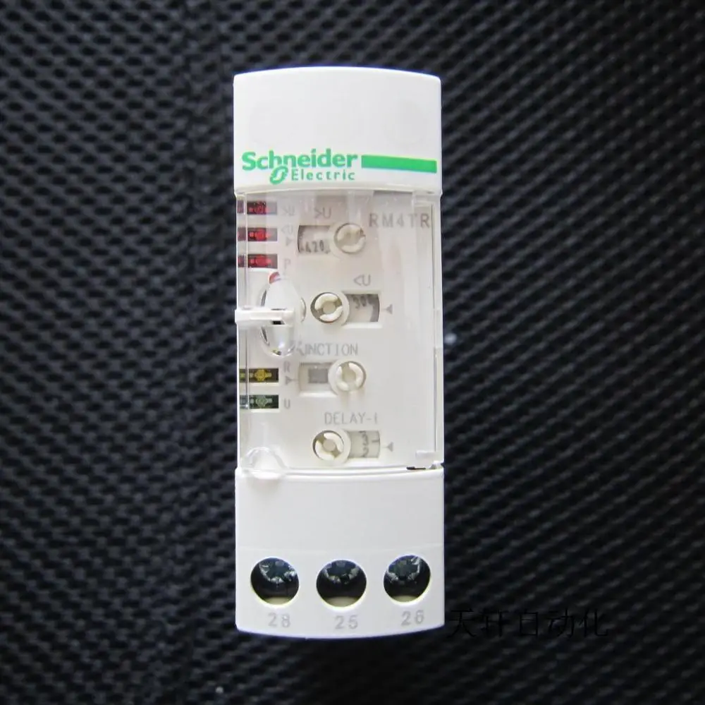 RM4TR32 Φ контроль напряжения Защита от сбоя фазы Трехфазная перенапряжения |