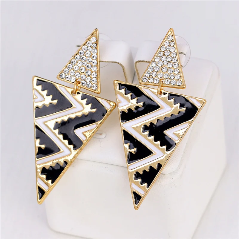 2017 Новые моды элегантный геометрический треугольник серьги подвески для женщин
