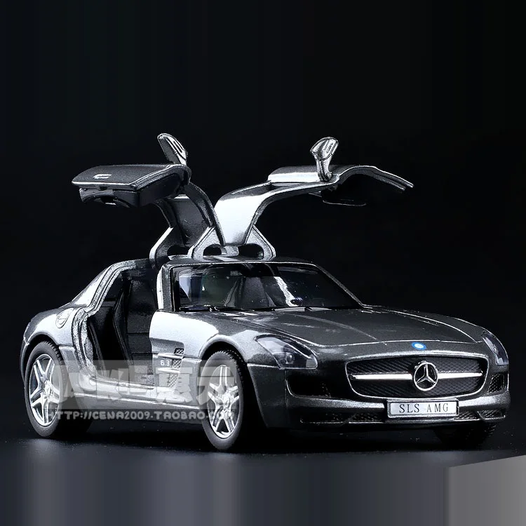 Высокая имитация изысканной коллекции игрушек: KiNSMART Стайлинг автомобиля SLS AMG