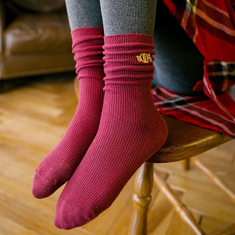 

[EIOISAPRA]Cute Embroidery Gold Sweetmeats Socks Women Harajuku Japan College Style Meias Reto Solid Heap Heap Calcetines Mujer