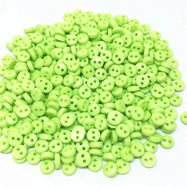 Green 250 шт 20 цветов мини 6 мм круглые полимерные кнопки для кукол мягкие игрушки одежда 2 отверстия Швейные аксессуары украшения для скрапбукинга - Цвет: Green