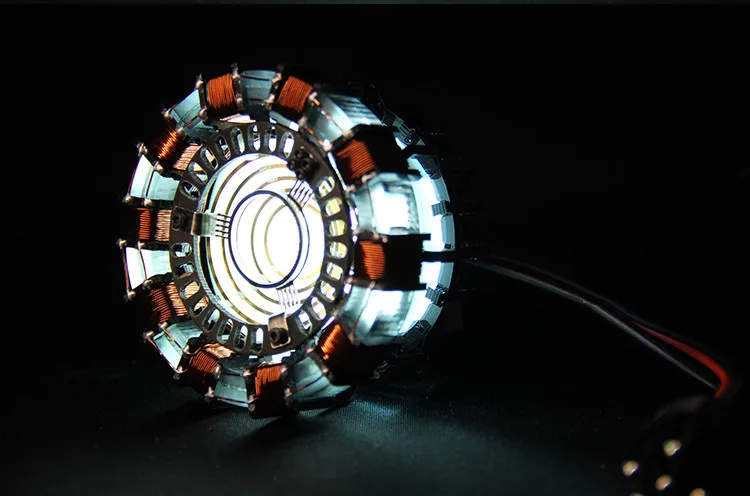 [Новинка] дуговой реактор в масштабе 1:1 Железный человек модель светящегося