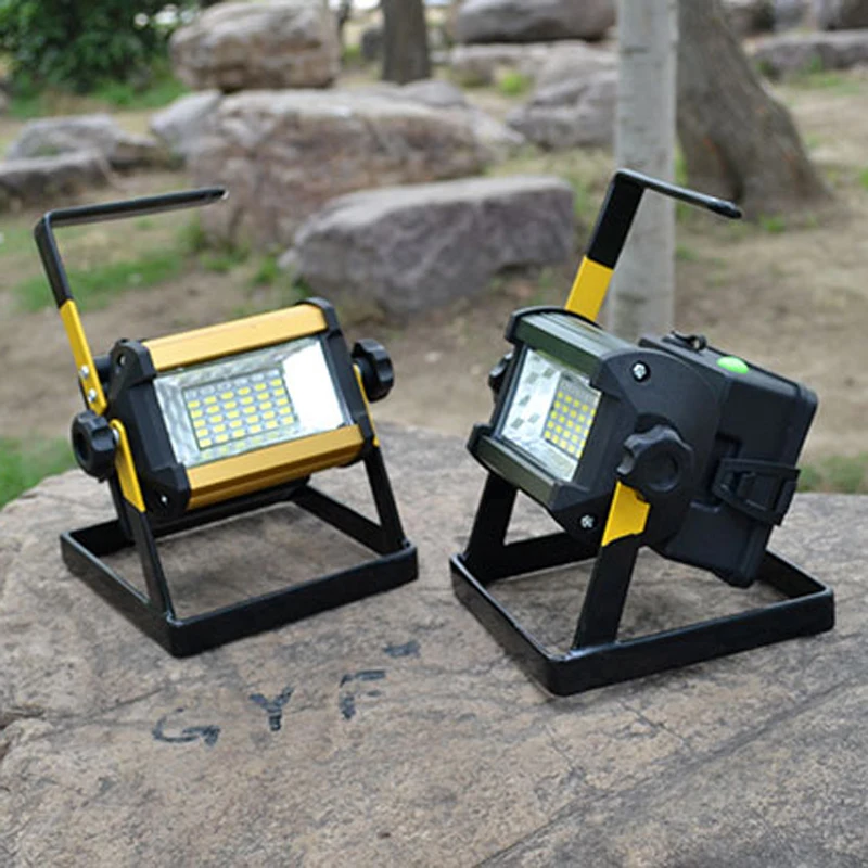 

50W 36 LED Rechargable Floodlight Outdoor Garden Landscape Lamp Lighting