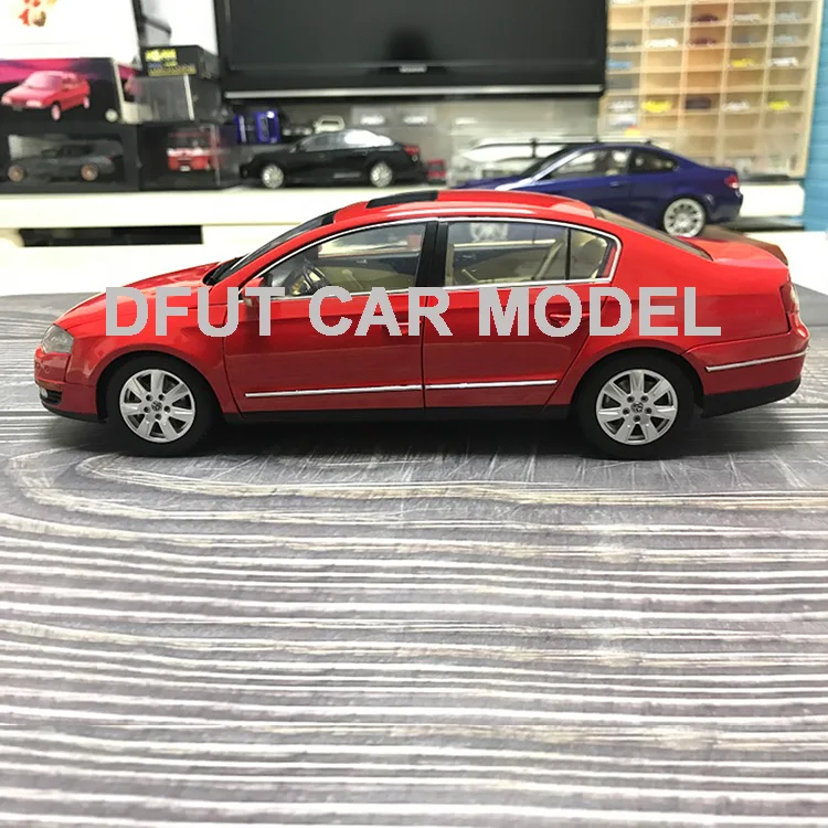 Литая 1:18 игрушка из сплава с оттягивающейся спинкой 2007 B6 Magotan модель автомобиля Детские игрушечные машинки оригинальные авторизованные подлинные детские игрушки