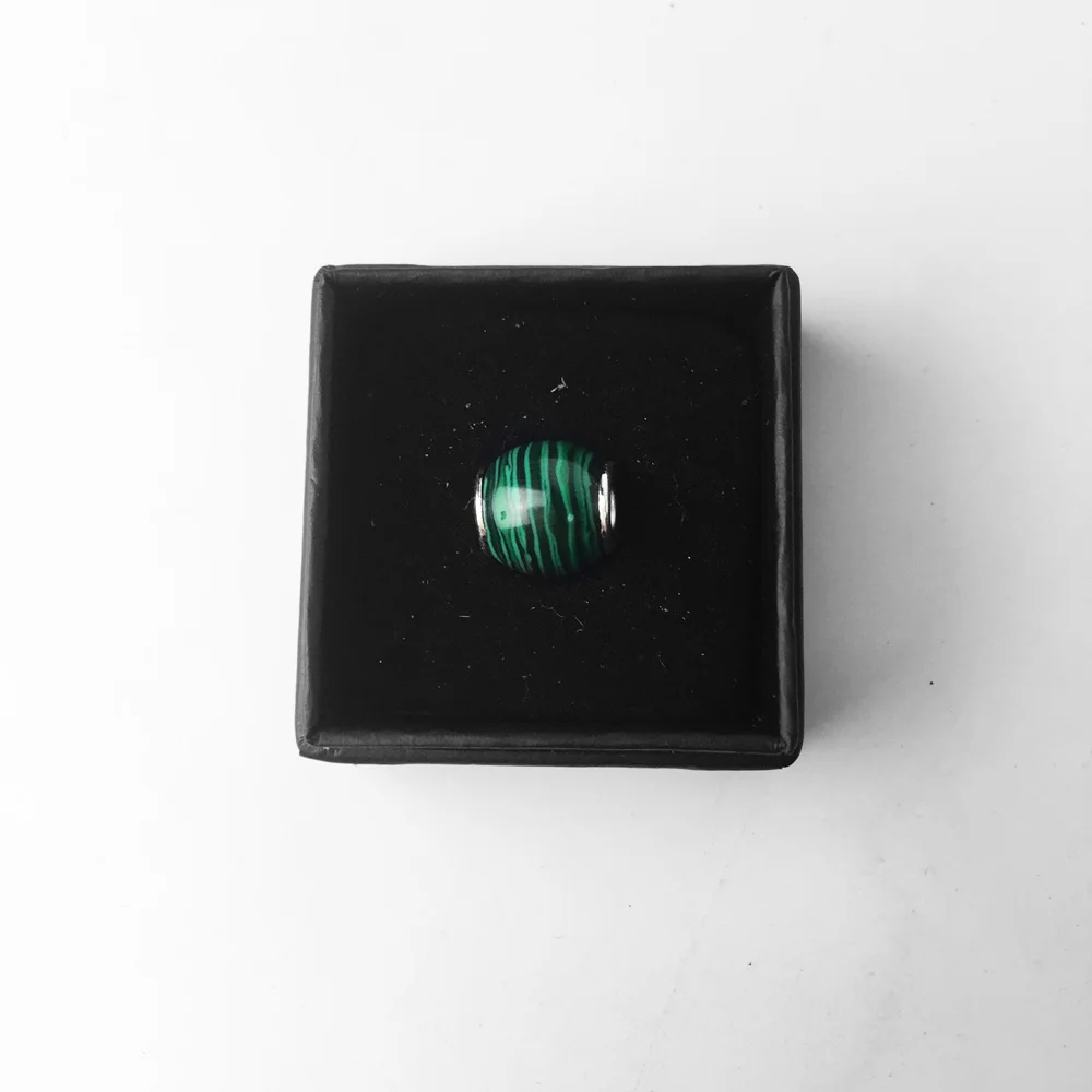 Зеленые Бусины Оберег Карма Европа 2018 Абсолютно Новый Хороший Ювелирный Украшения Подходит для Ключа Ожерелье Браслет Серьги Серебро Для Женщин Мужчин.