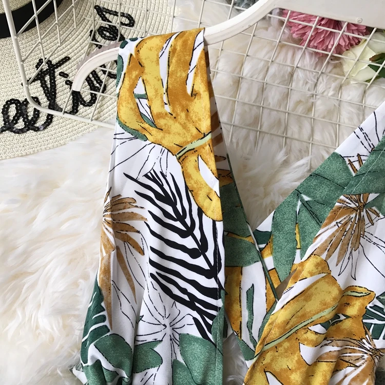 Пляжный Boho короткий женский летний комбинезон с открытой спиной и v-образным вырезом без рукавов комбинезон корейский цветочный принт плюс размер женский комбинезон